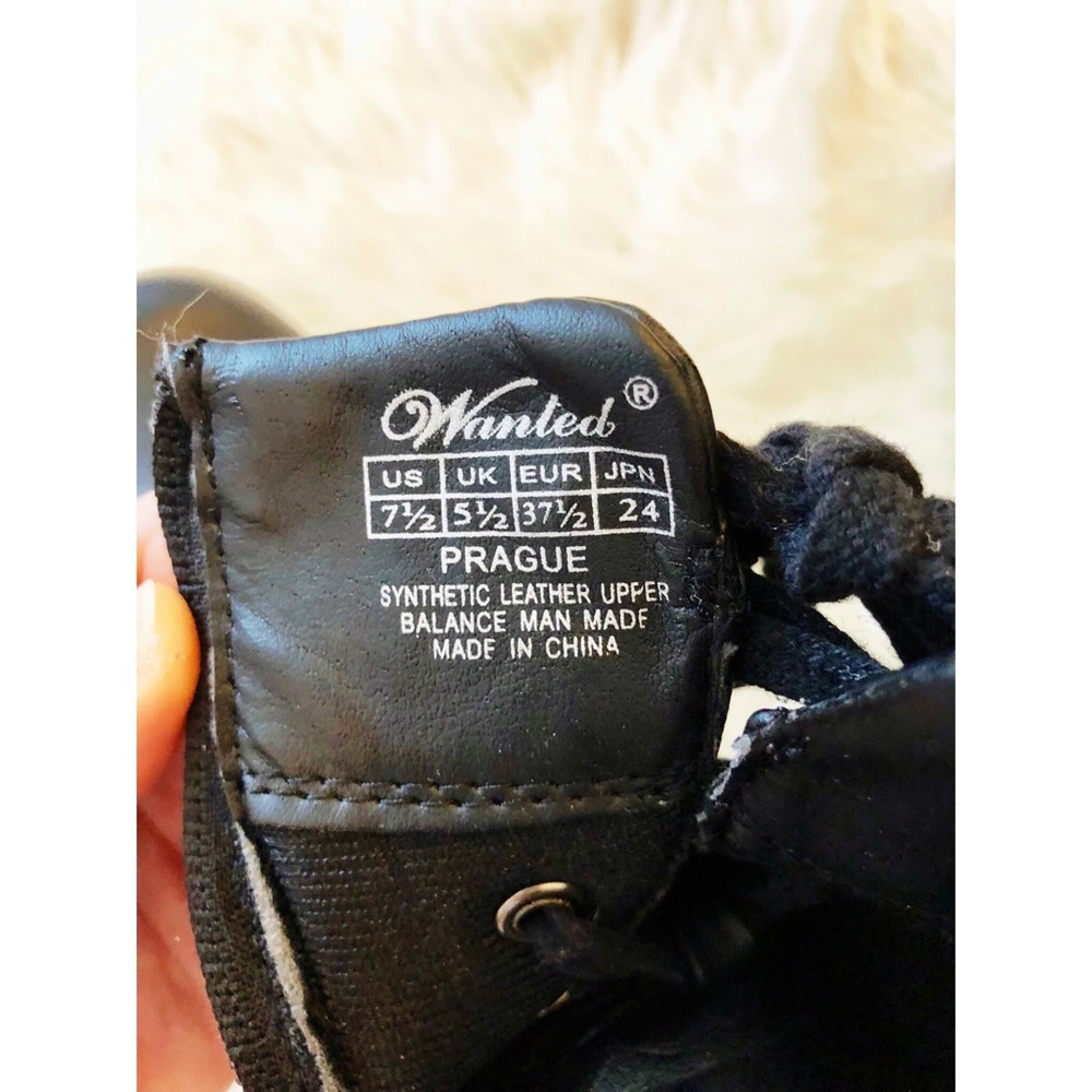 NWOT BLACK COMBAT BOOTS - Picture 6 of 8